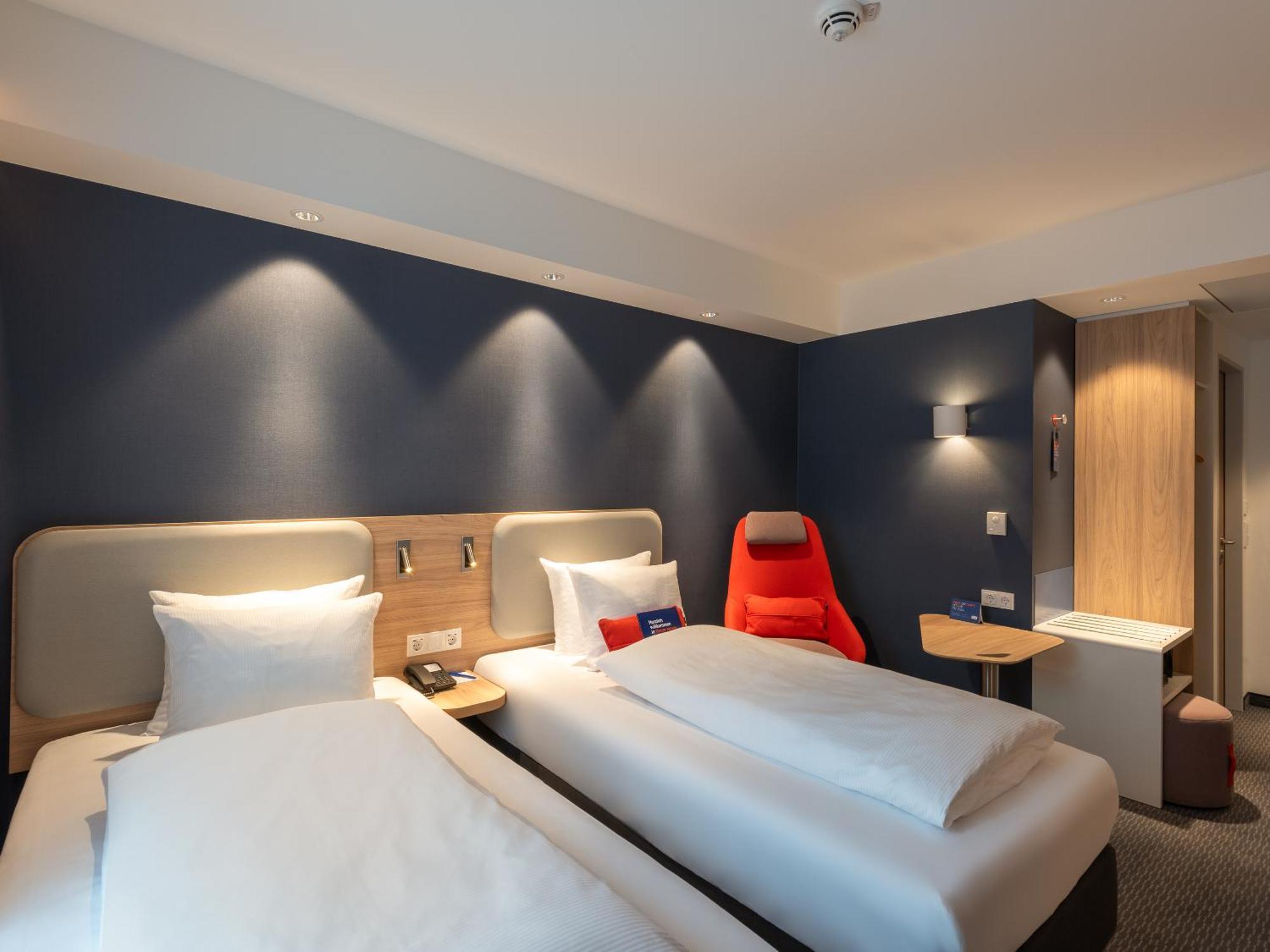 Holiday Inn Express Heilbronn By Ihg Zewnętrze zdjęcie