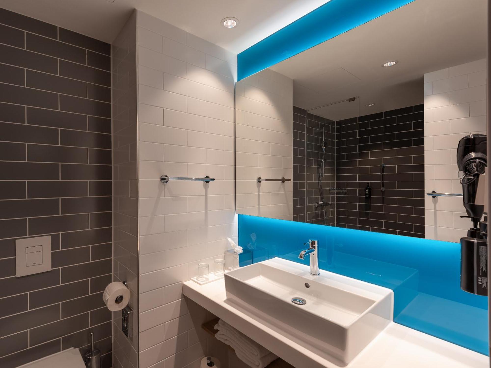 Holiday Inn Express Heilbronn By Ihg Zewnętrze zdjęcie