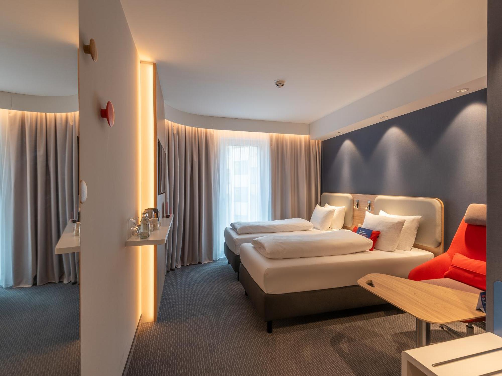 Holiday Inn Express Heilbronn By Ihg Zewnętrze zdjęcie