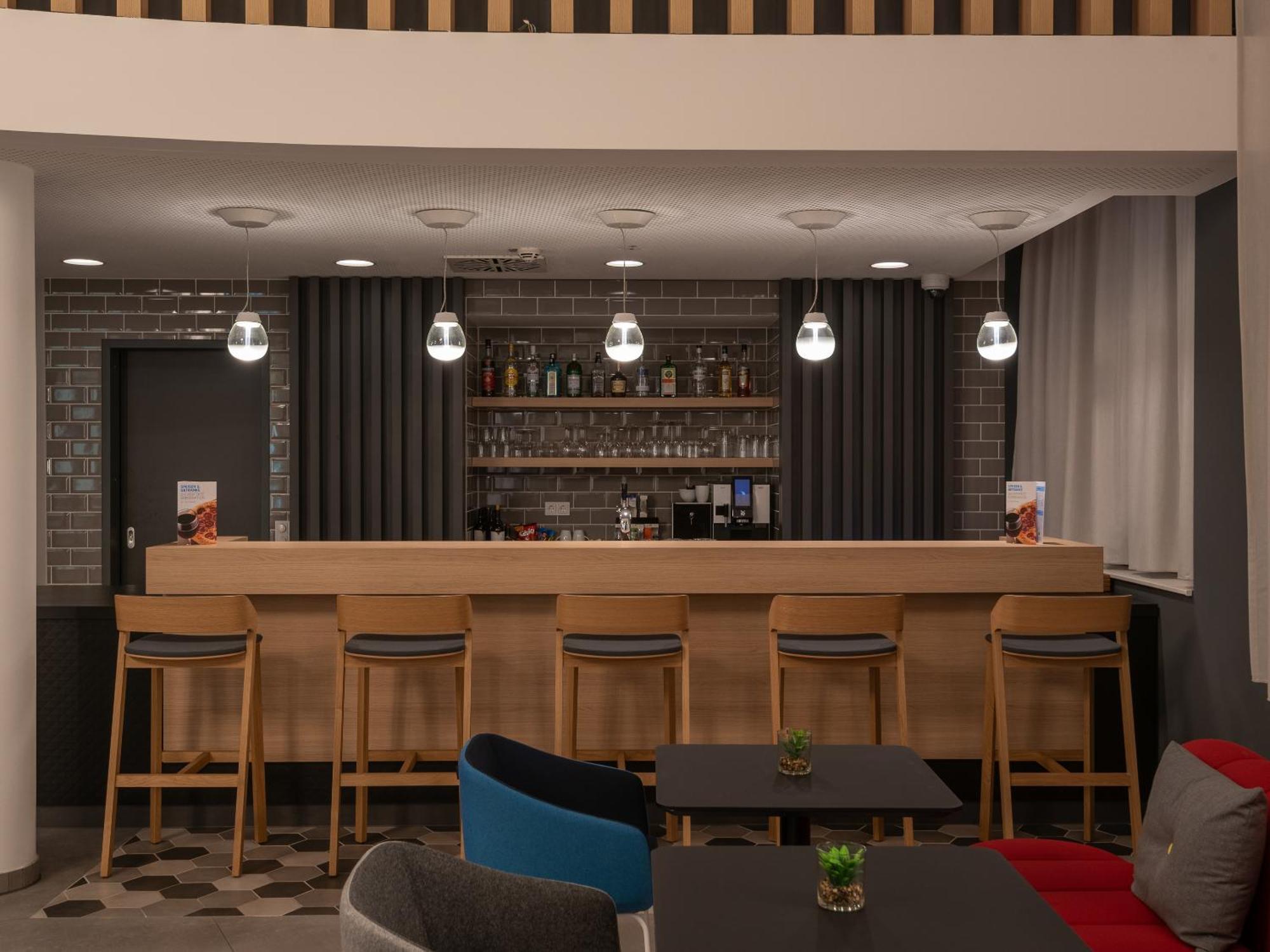Holiday Inn Express Heilbronn By Ihg Zewnętrze zdjęcie