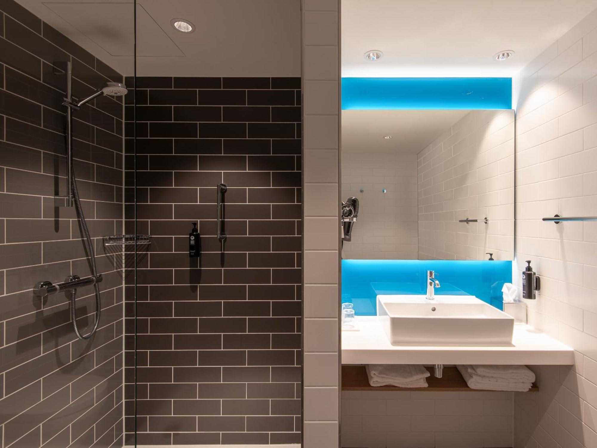 Holiday Inn Express Heilbronn By Ihg Zewnętrze zdjęcie