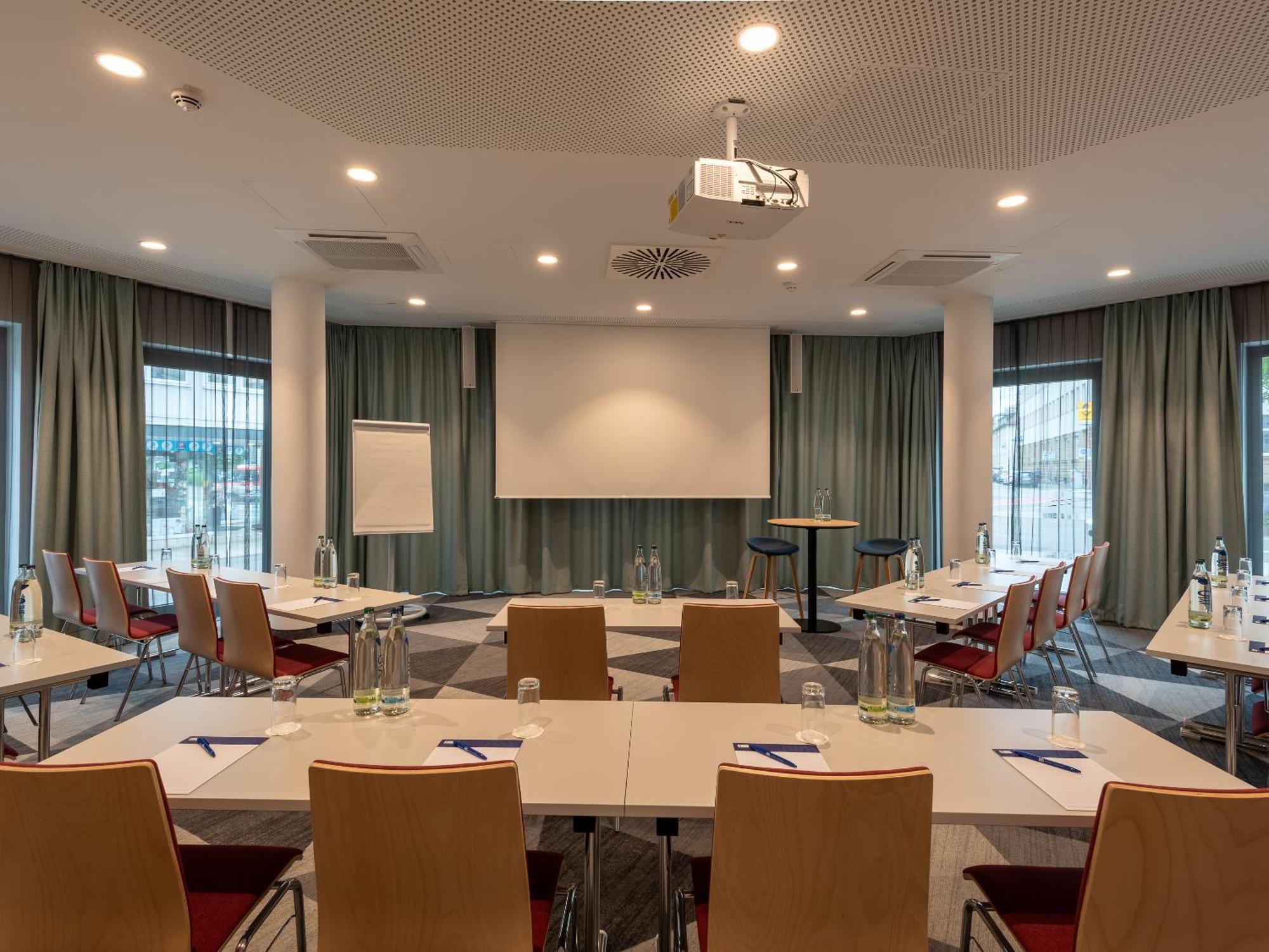 Holiday Inn Express Heilbronn By Ihg Zewnętrze zdjęcie
